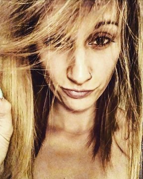 CheekyJ33 from Washington,United States