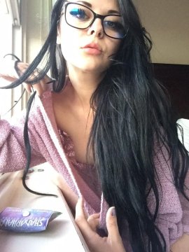 LilHotMess from New York,United States