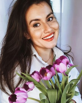 MissCharming84 from Washington,United States