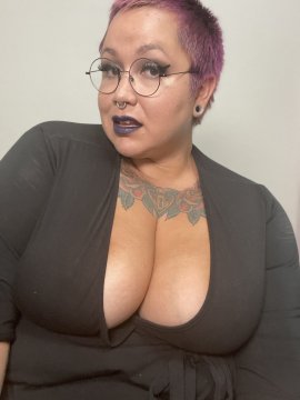 dianaa83 from Washington,United States